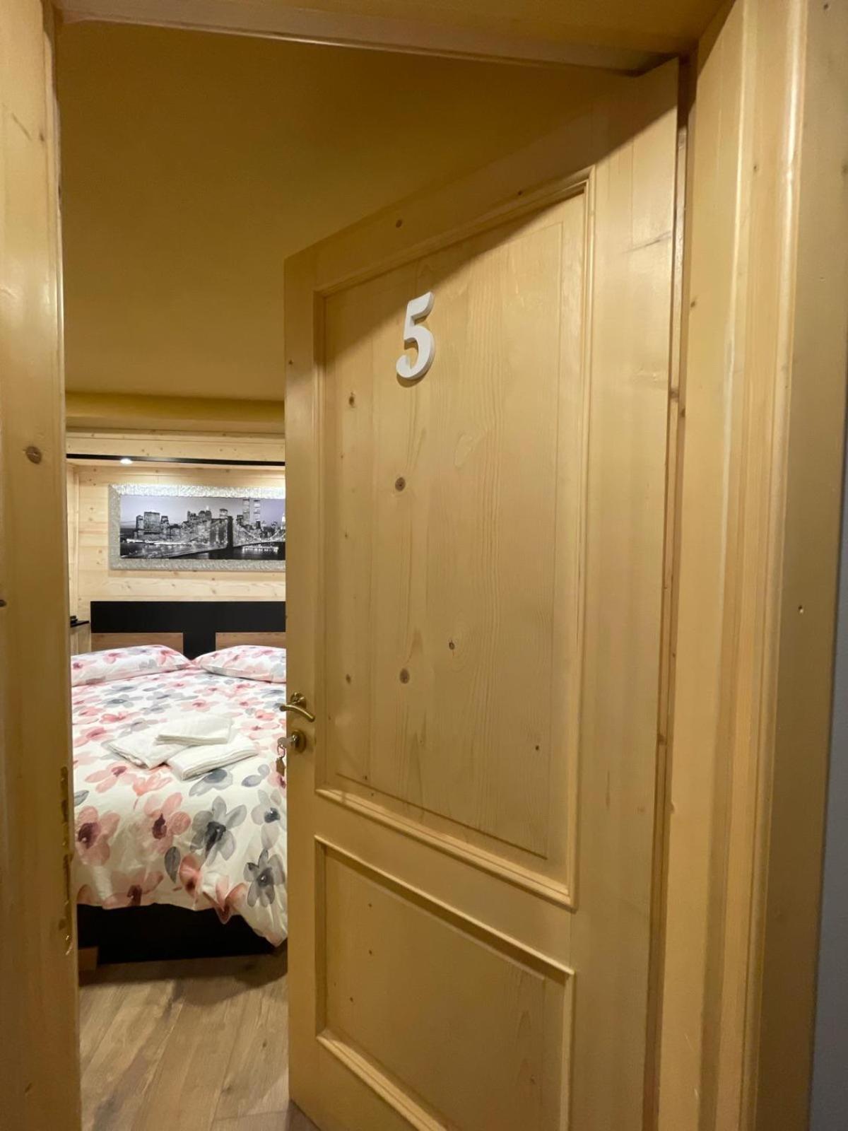 Hotel Rewind Temù Zewnętrze zdjęcie